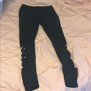 VS yoga sport leggings.